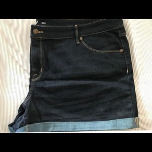Ava & Viv Size 24 Jean Shorts